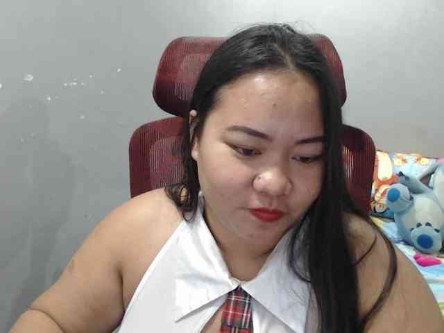 BubbleButtPinay webcam