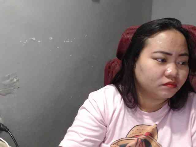 BubbleButtPinay webcam