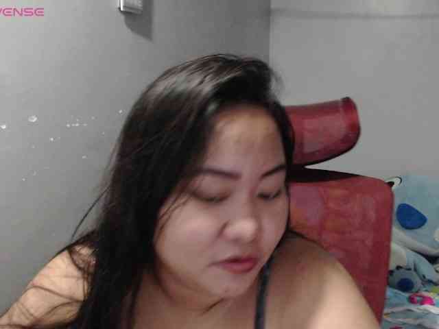 BubbleButtPinay webcam