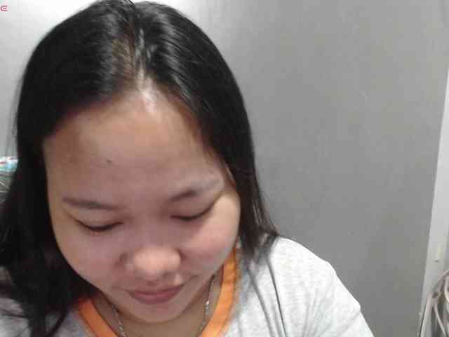 BubbleButtPinay webcam