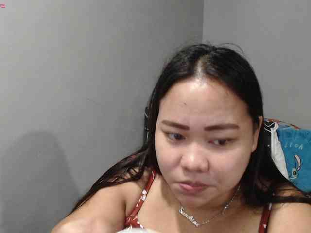 BubbleButtPinay webcam