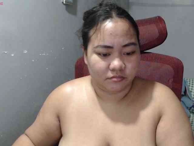 BubbleButtPinay webcam