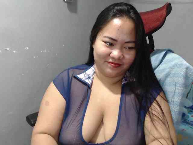 BubbleButtPinay webcam