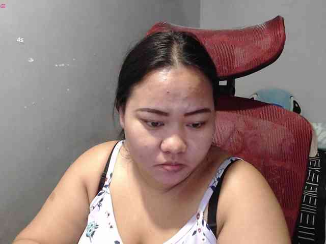 BubbleButtPinay webcam