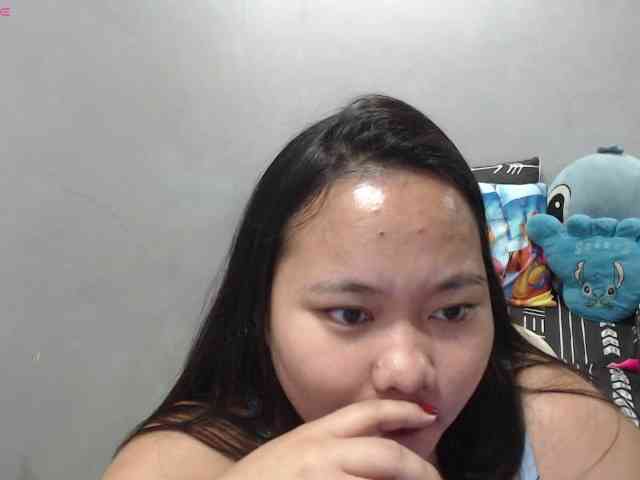 BubbleButtPinay webcam