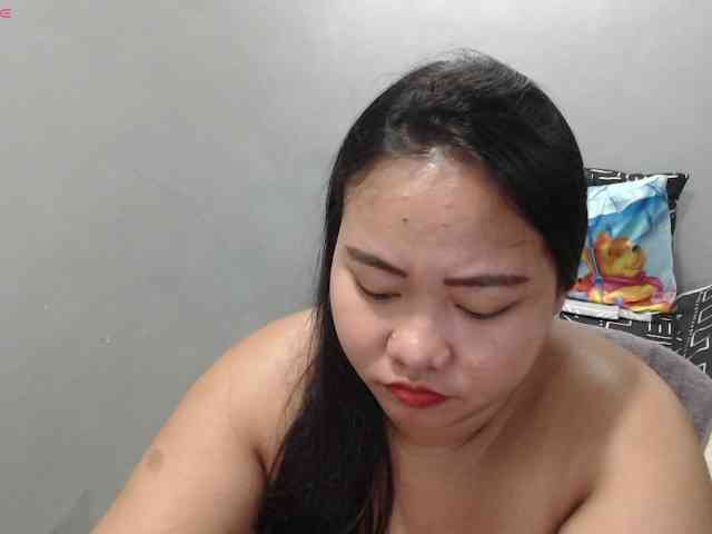 BubbleButtPinay webcam