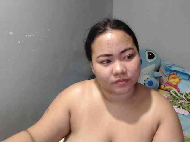 BubbleButtPinay webcam