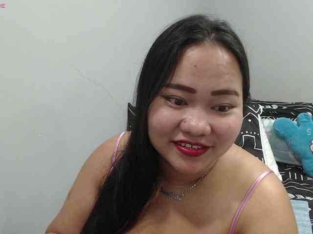 BubbleButtPinay webcam