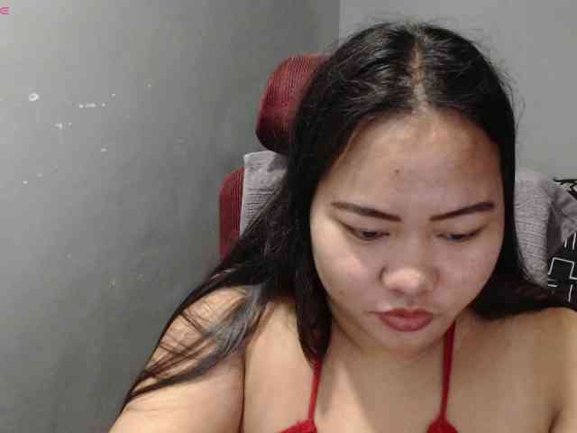 BubbleButtPinay webcam