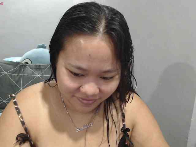 BubbleButtPinay webcam