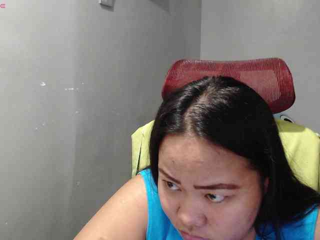 BubbleButtPinay webcam