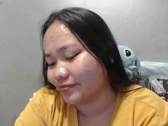 BubbleButtPinay webcam