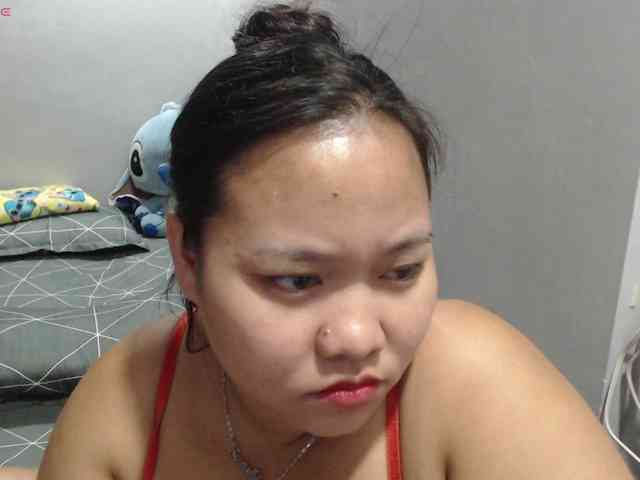 BubbleButtPinay webcam