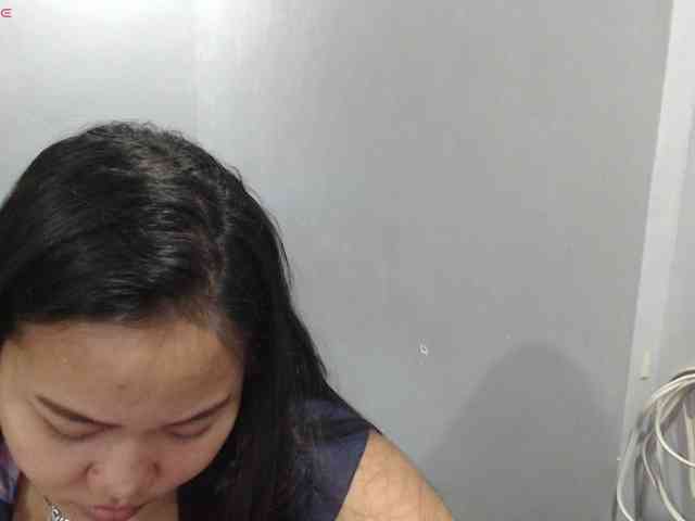 BubbleButtPinay webcam