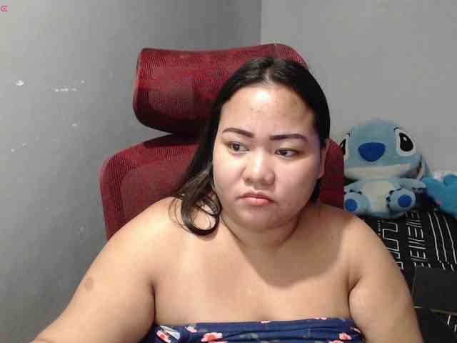 BubbleButtPinay webcam