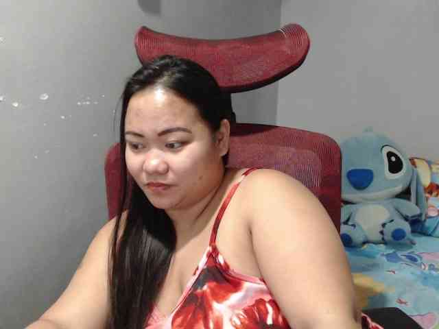 BubbleButtPinay webcam