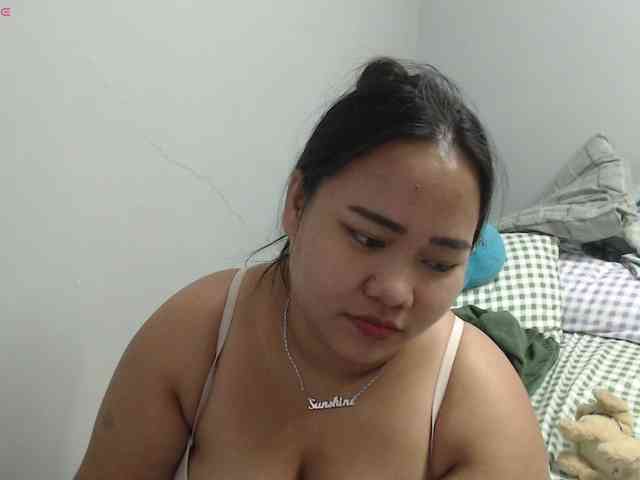 BubbleButtPinay webcam