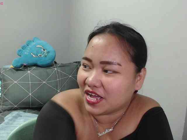 BubbleButtPinay webcam