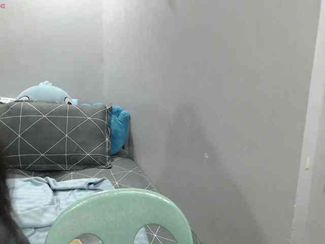 BubbleButtPinay webcam