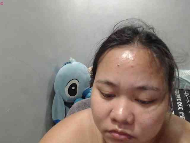 BubbleButtPinay webcam