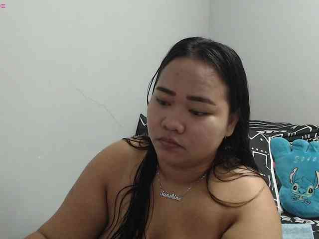 BubbleButtPinay webcam