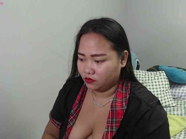 BubbleButtPinay webcam