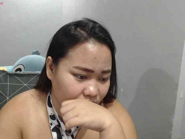 BubbleButtPinay webcam
