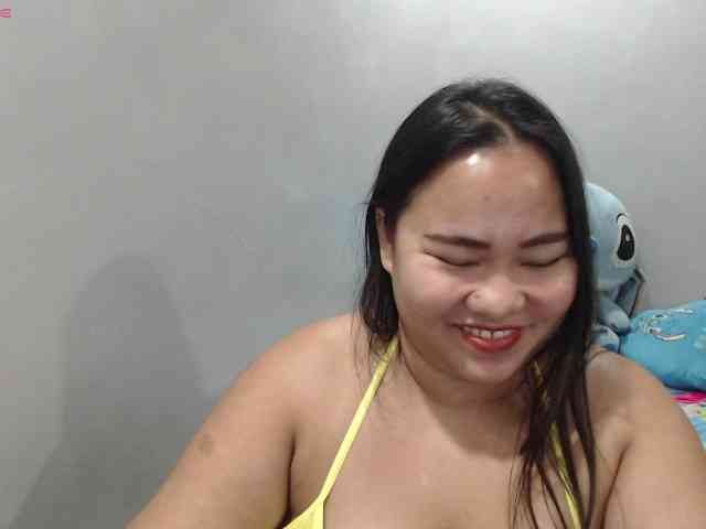 BubbleButtPinay webcam