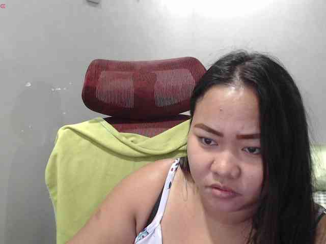 BubbleButtPinay webcam