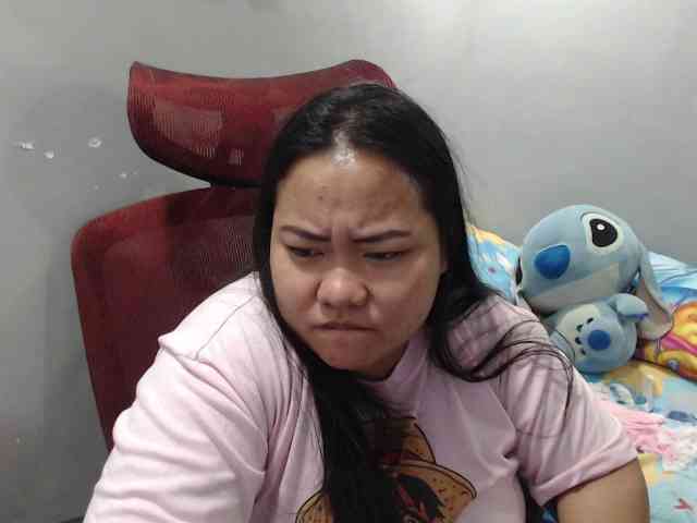 BubbleButtPinay webcam