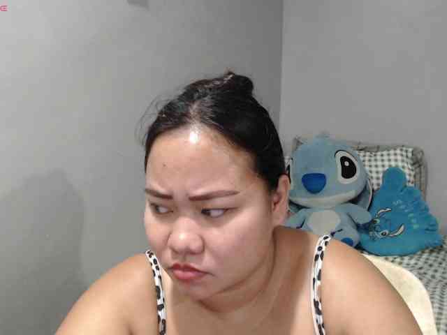 BubbleButtPinay webcam