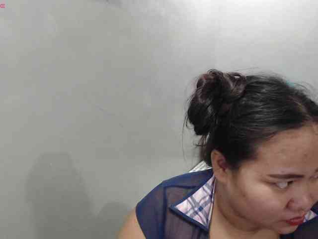 BubbleButtPinay webcam