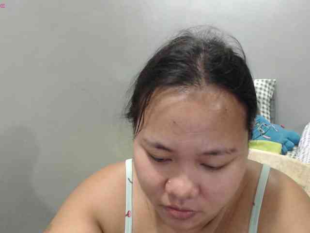 BubbleButtPinay webcam