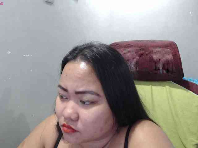 BubbleButtPinay webcam