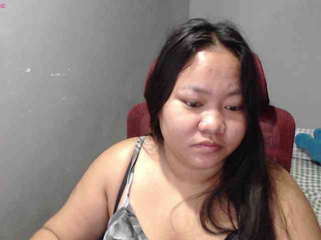 BubbleButtPinay webcam