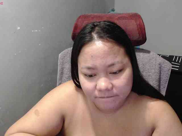 BubbleButtPinay webcam