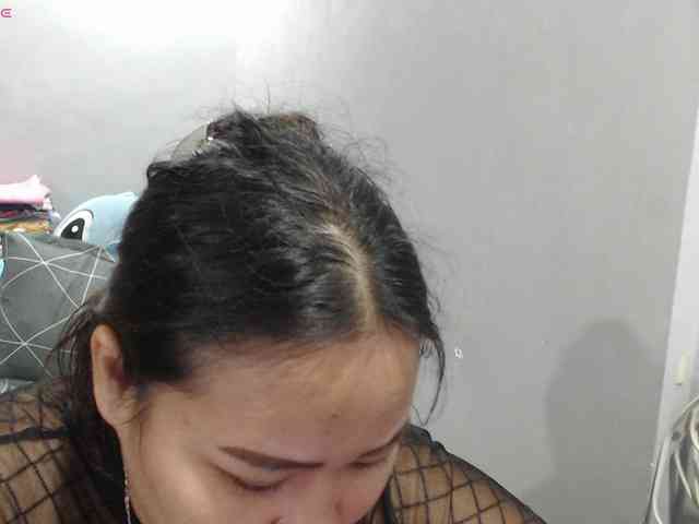 BubbleButtPinay webcam