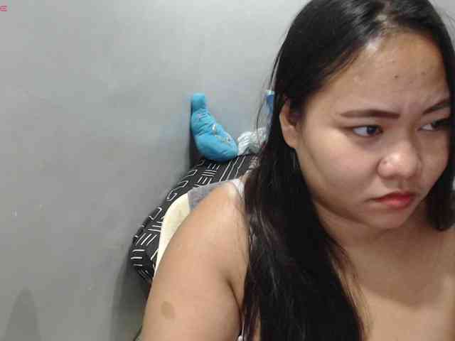 BubbleButtPinay webcam