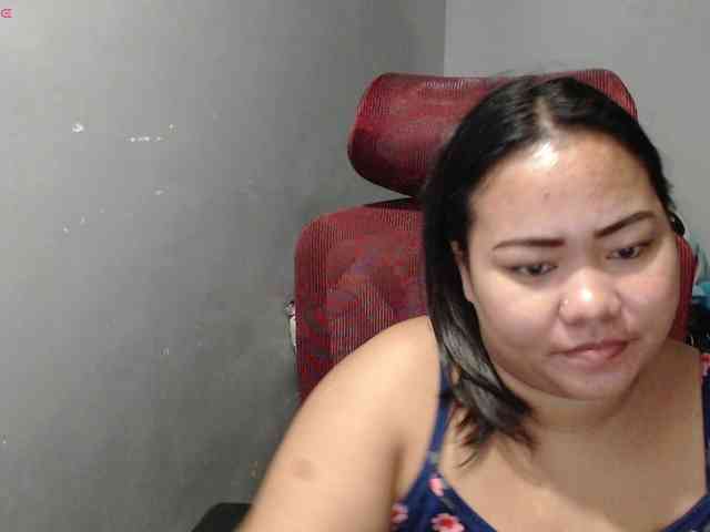 BubbleButtPinay webcam