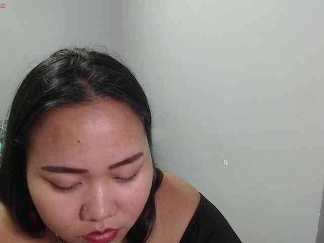 BubbleButtPinay webcam