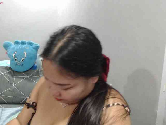 BubbleButtPinay webcam