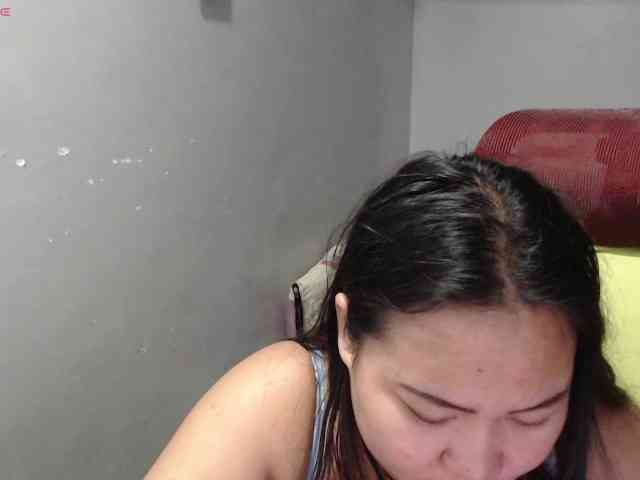 BubbleButtPinay webcam