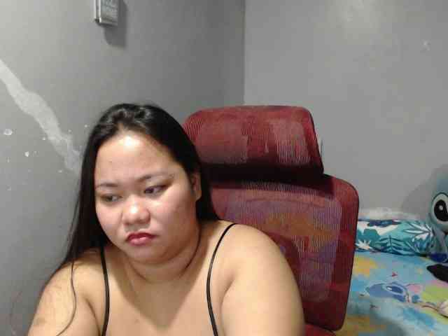 BubbleButtPinay webcam