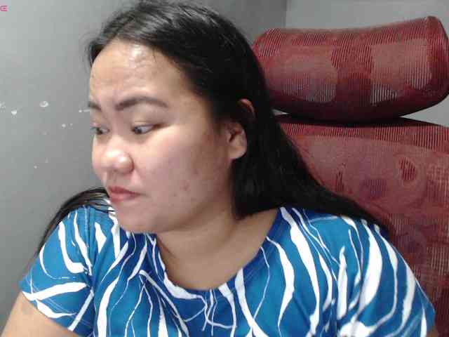 BubbleButtPinay webcam