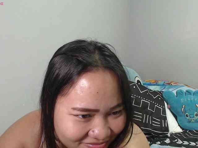 BubbleButtPinay webcam