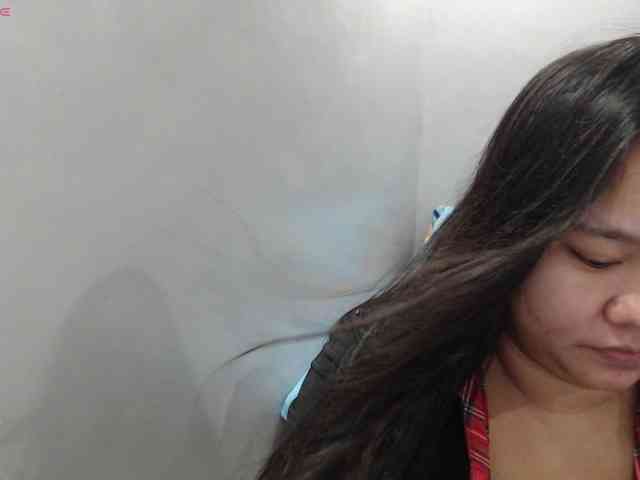 BubbleButtPinay webcam