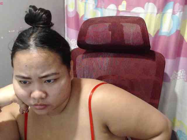 BubbleButtPinay webcam
