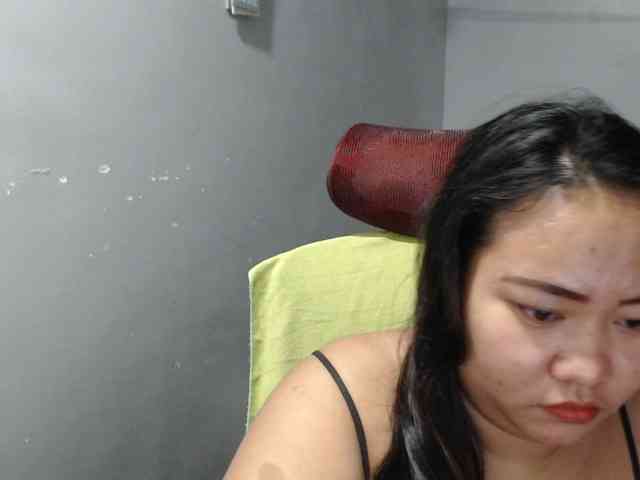 BubbleButtPinay webcam