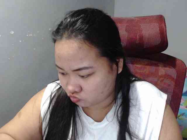 BubbleButtPinay webcam