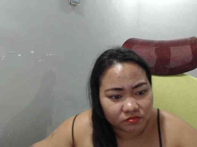 BubbleButtPinay webcam